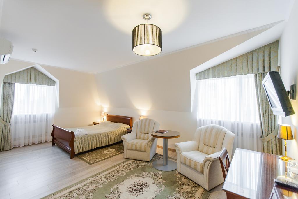 Evropeyskiy クレメンチューク 部屋 写真